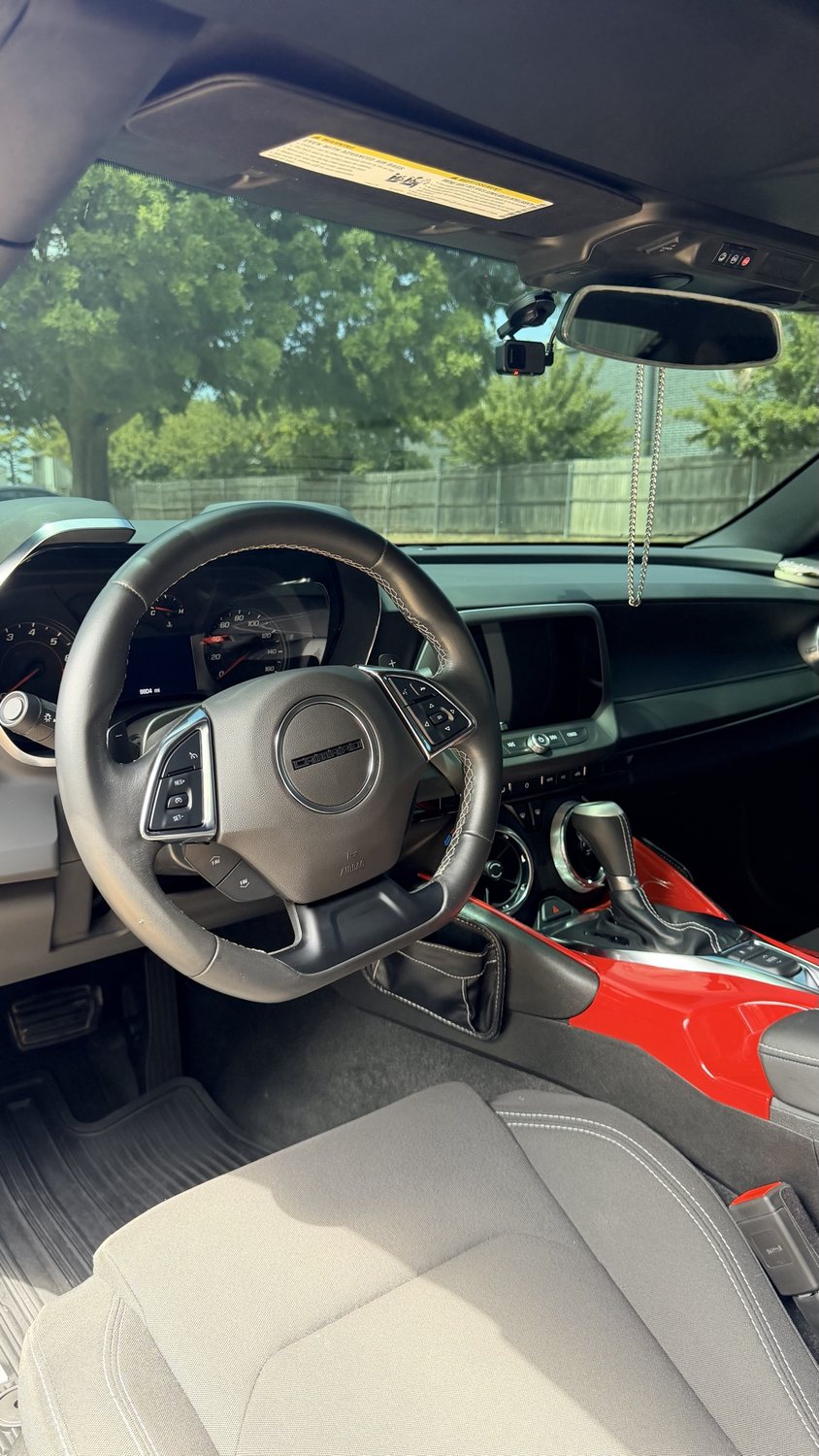 Camaro interior, two-tone leather
