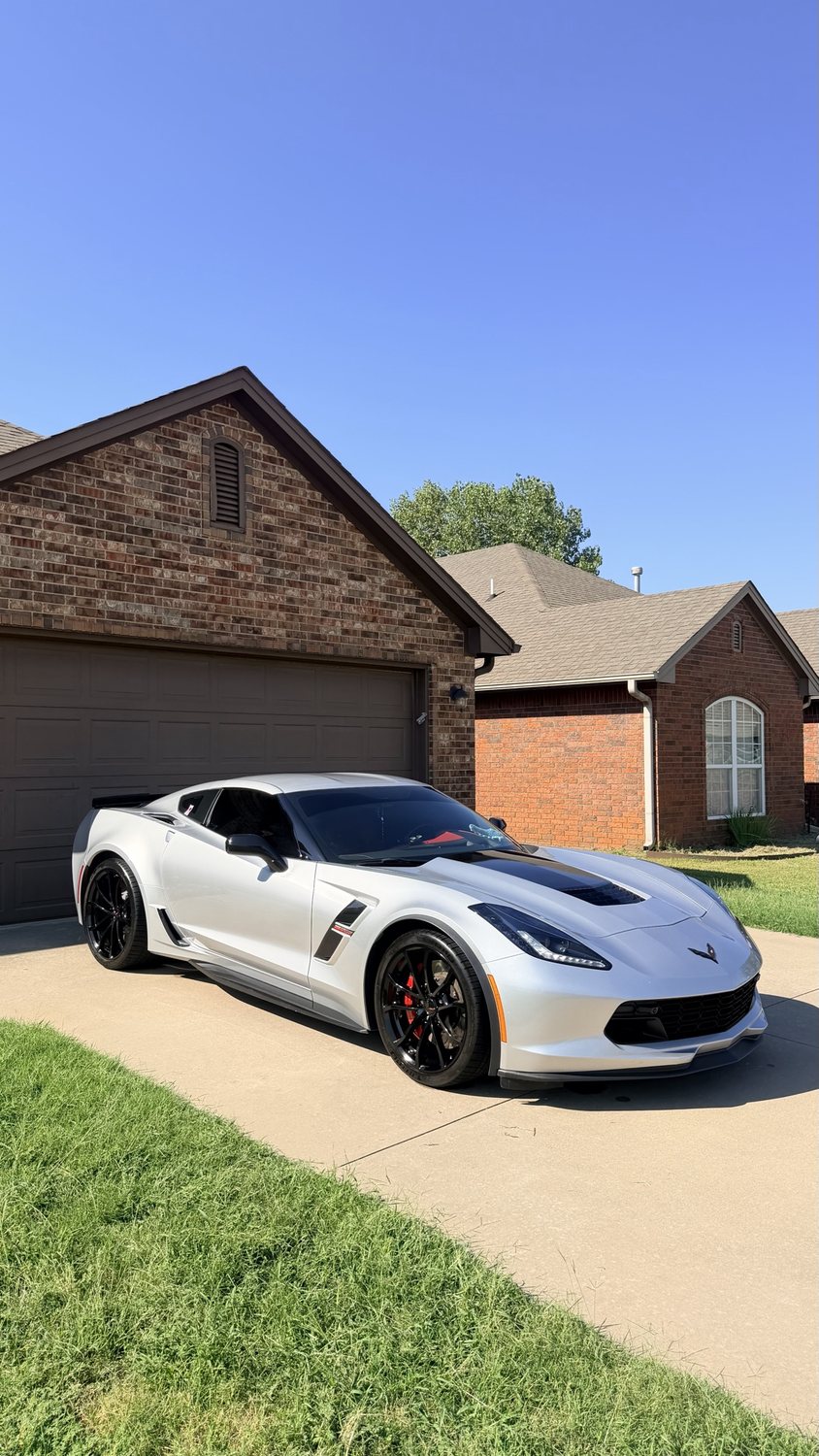 Corvette Z06 after a full detail